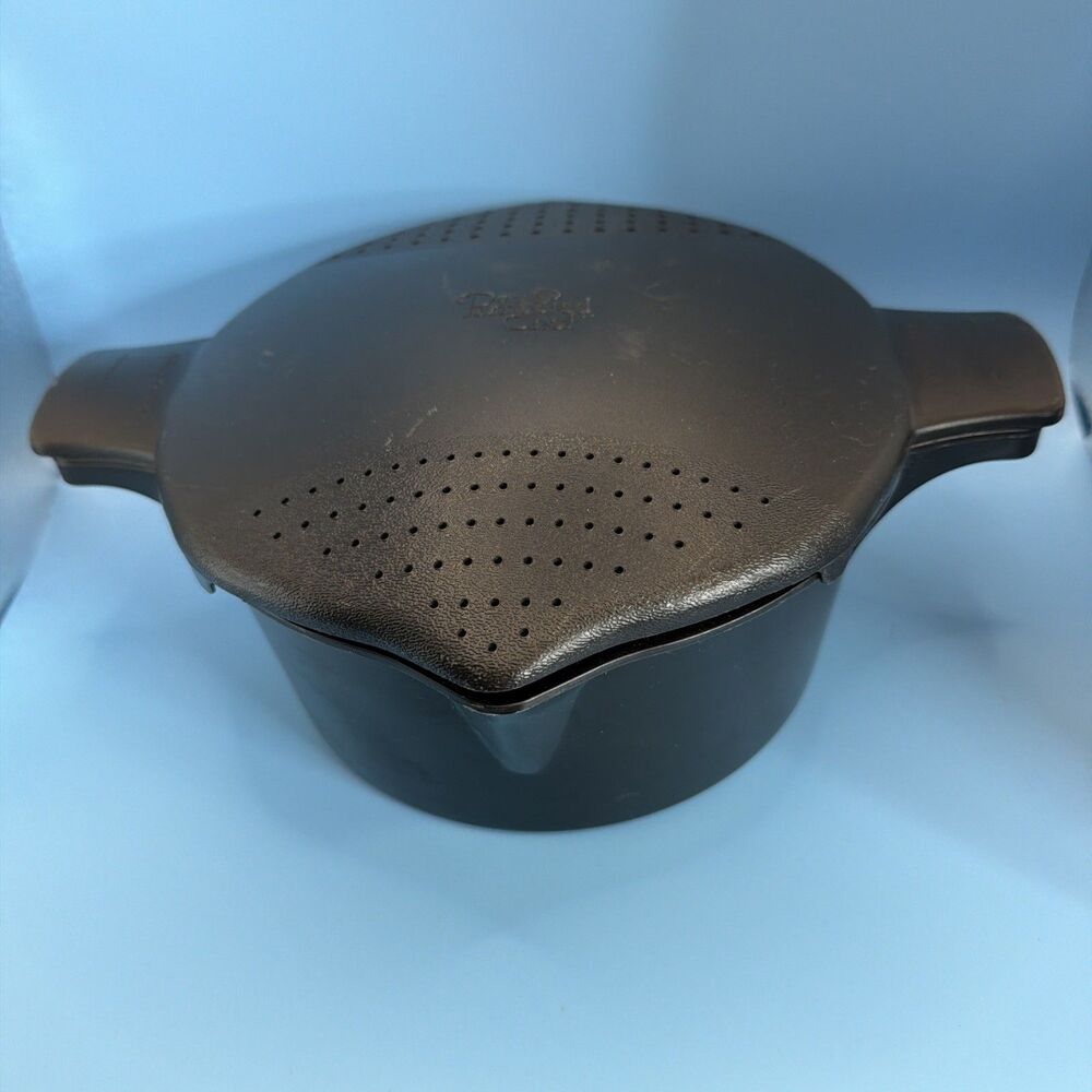 Pampered Chef Micro Cooker Microwave Steamer Large 8 Cup 2 Quart #2778 Black